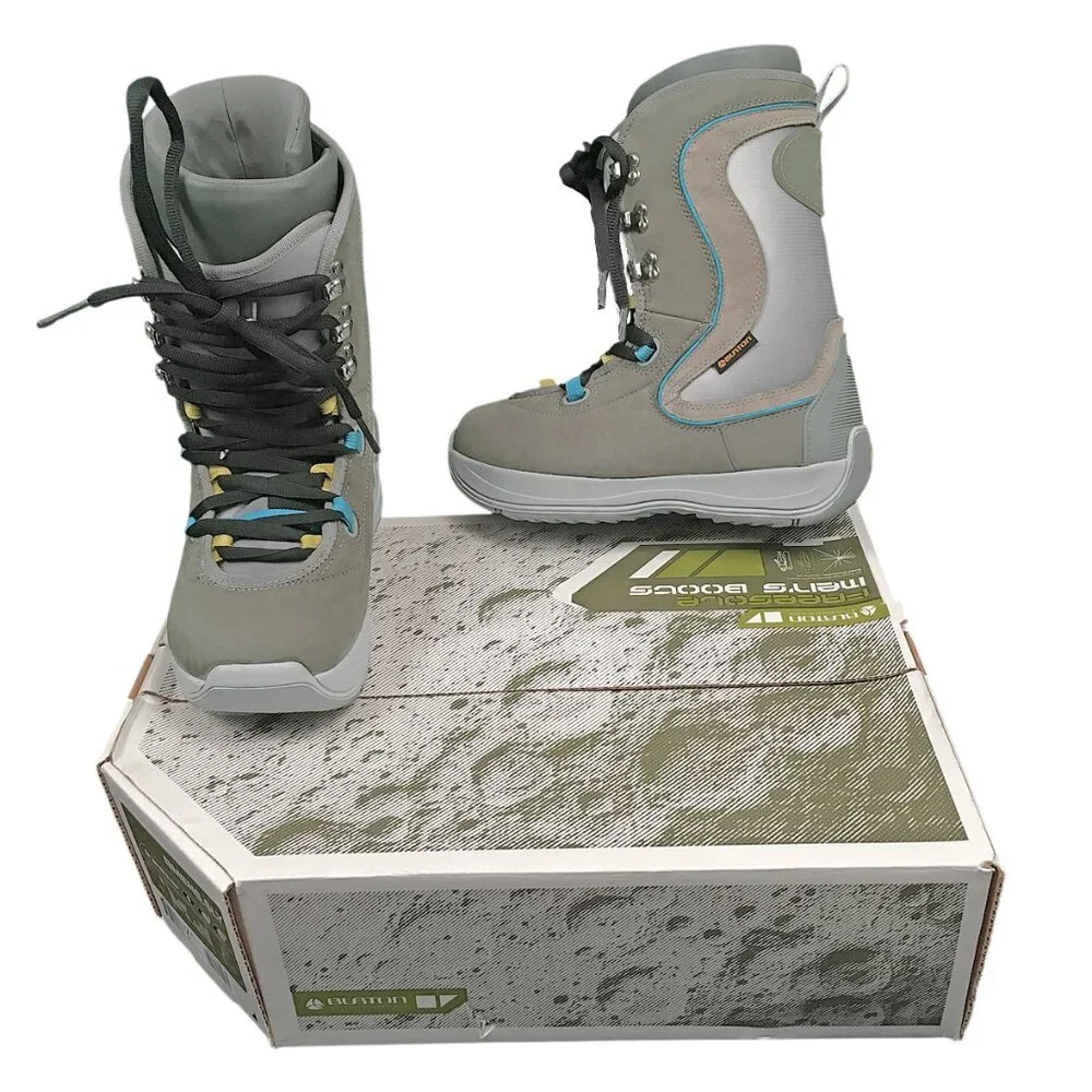 NEW IN THE BOX Burton Sly Mens Snowboard Boots! Size 7 Euro 40 or 7.5 Euro 40.5